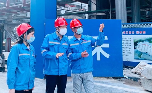 吳正新到TMP、TPO項(xiàng)目及松滋肥業(yè)新項(xiàng)目現(xiàn)場檢查指導(dǎo)工作(圖2)
