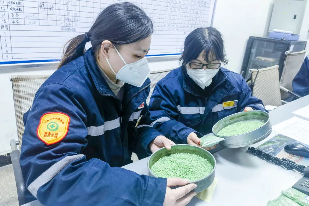 再添新成員！股份公司聚谷氨酸二銨成功下線(圖3)